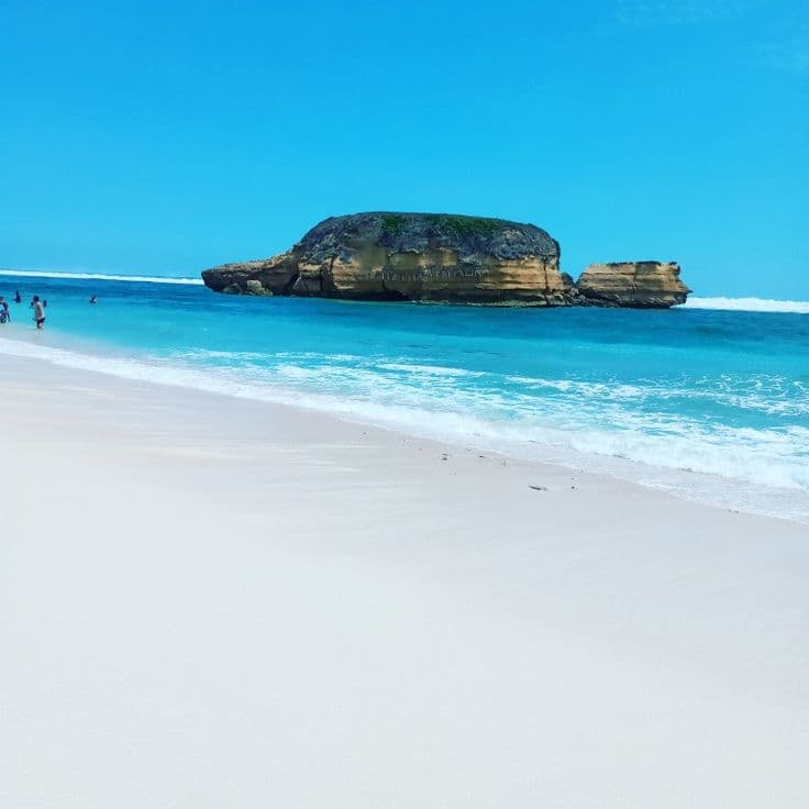 Pantai Kura-Kura